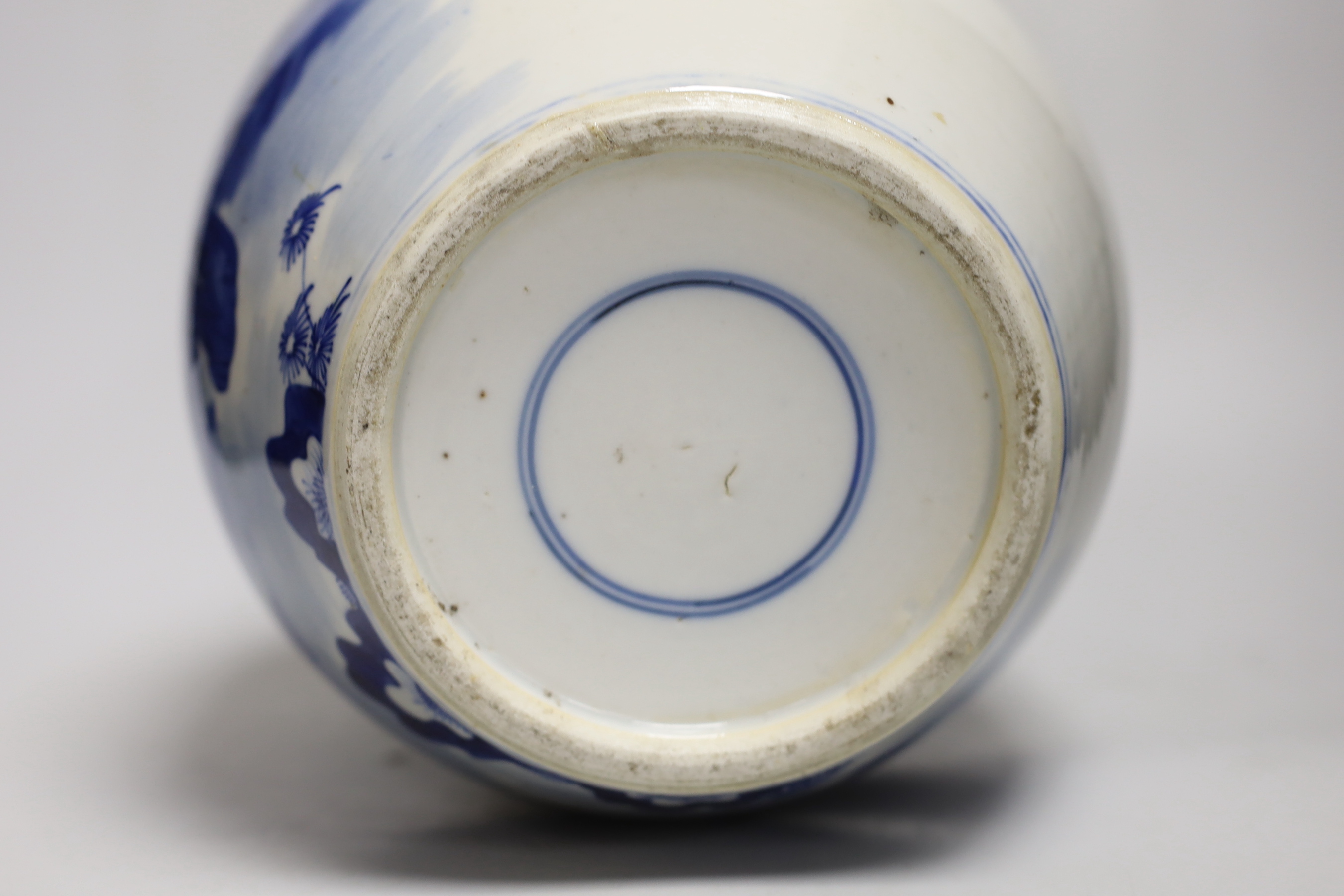 A 19th century Chinese blue and white globular jar, 25.5cm high (a.f.)